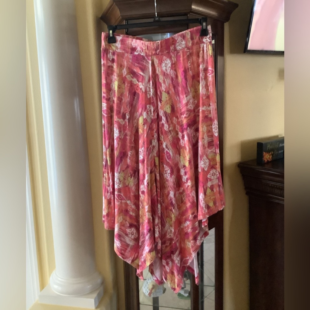 Skirt asymmetrical design cotton size 14P by Ruby Rd. Pink orange white